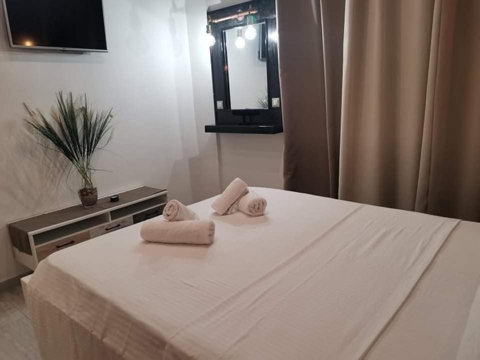 Jz Boutique Apartments Rhodes City Esterno foto