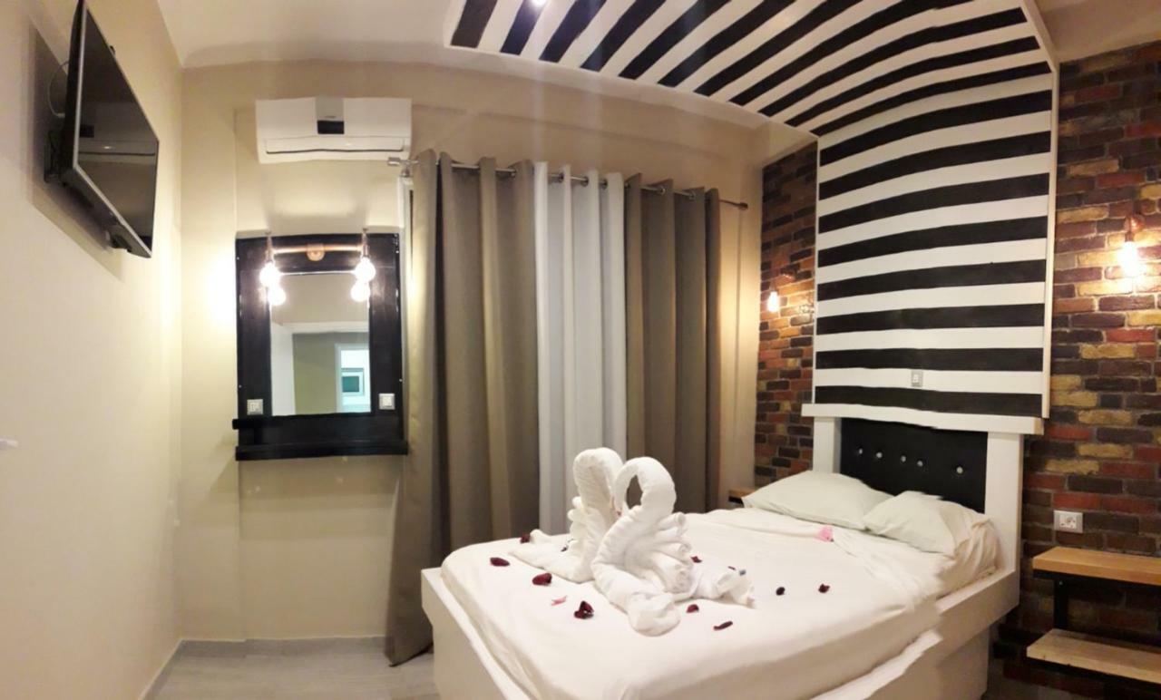 Jz Boutique Apartments Rhodes City Esterno foto